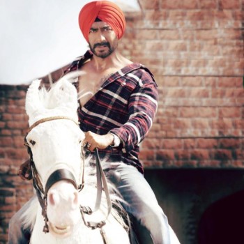 FIRST LOOK: Ajay Devgn as Son of Sardar